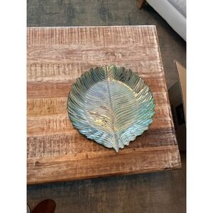 Really beautiful glass piece looks like a peacock feather